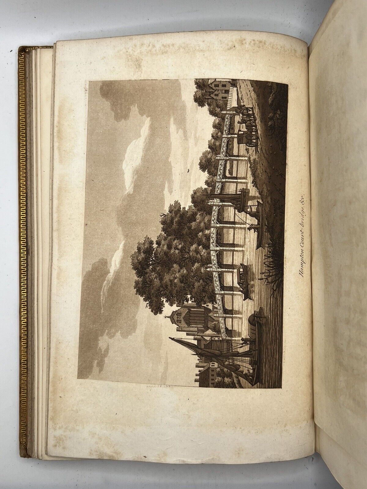 Picturesque Views on the River Thames  by Samuel Ireland 1792 First Edition