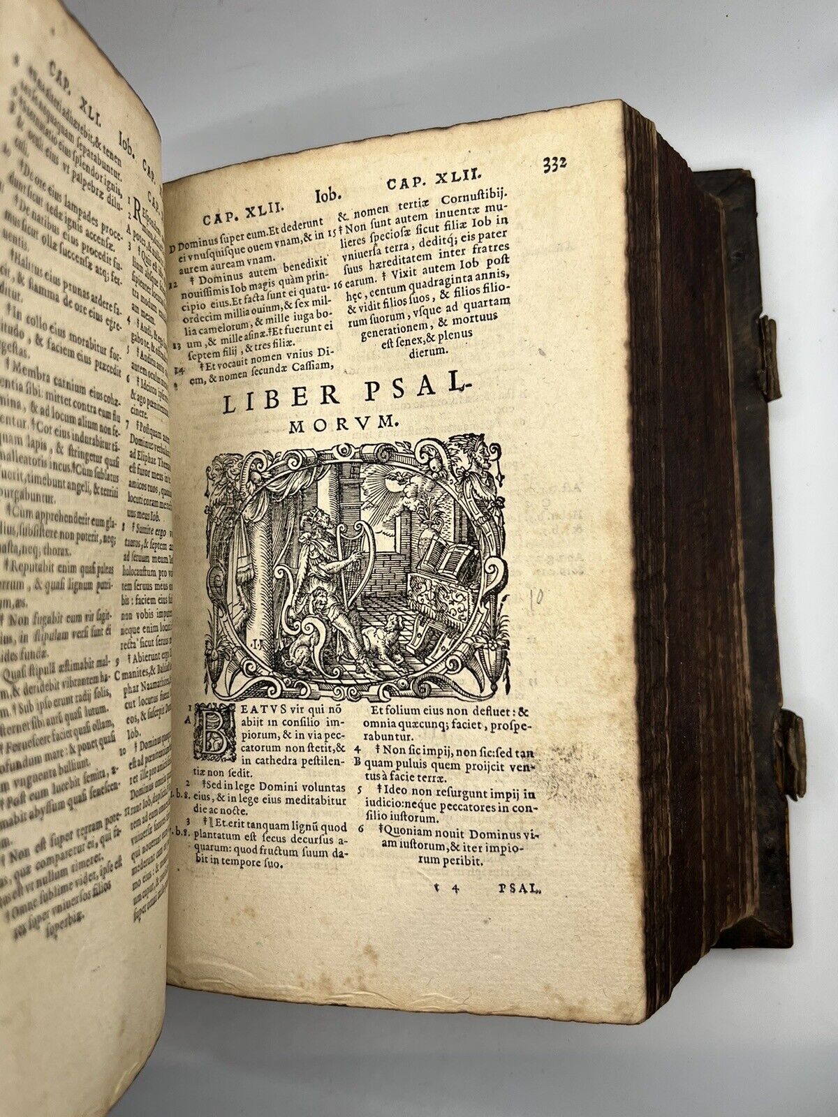 Biblia Sacra 1571 Illustrated Vulgate