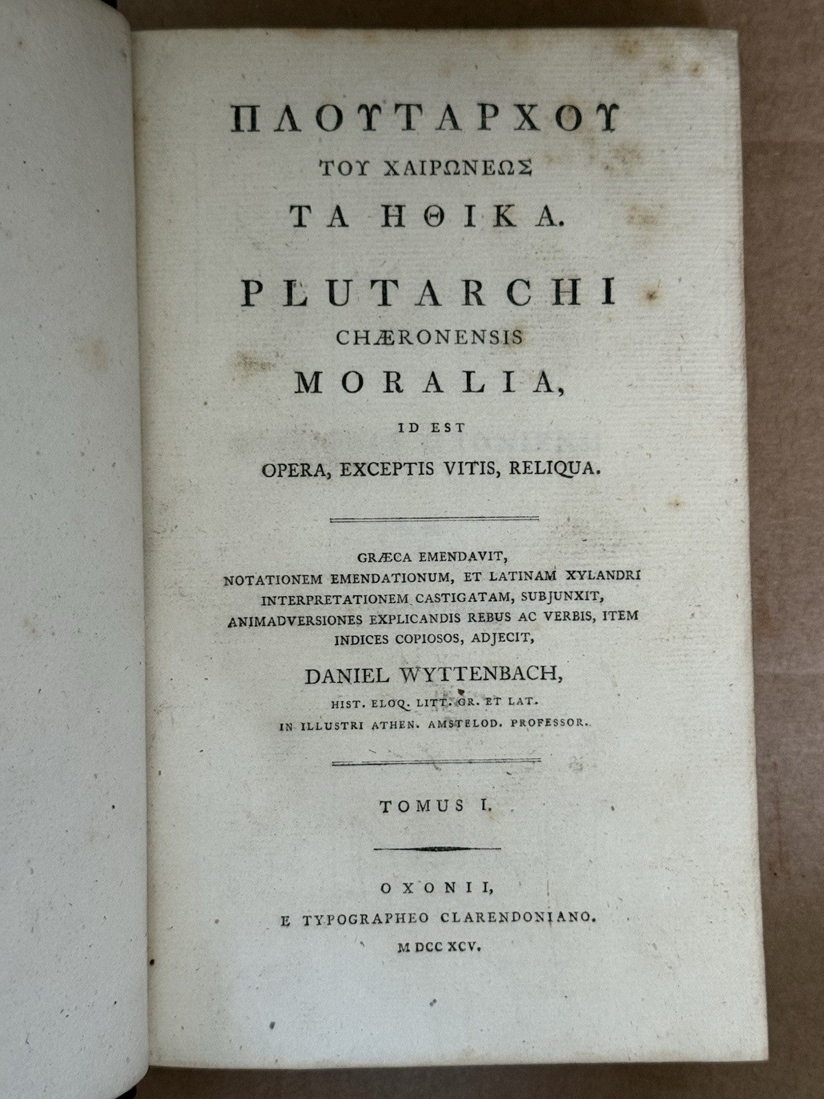 Plutarch's Moralia 1795-1800 Clarendon Press