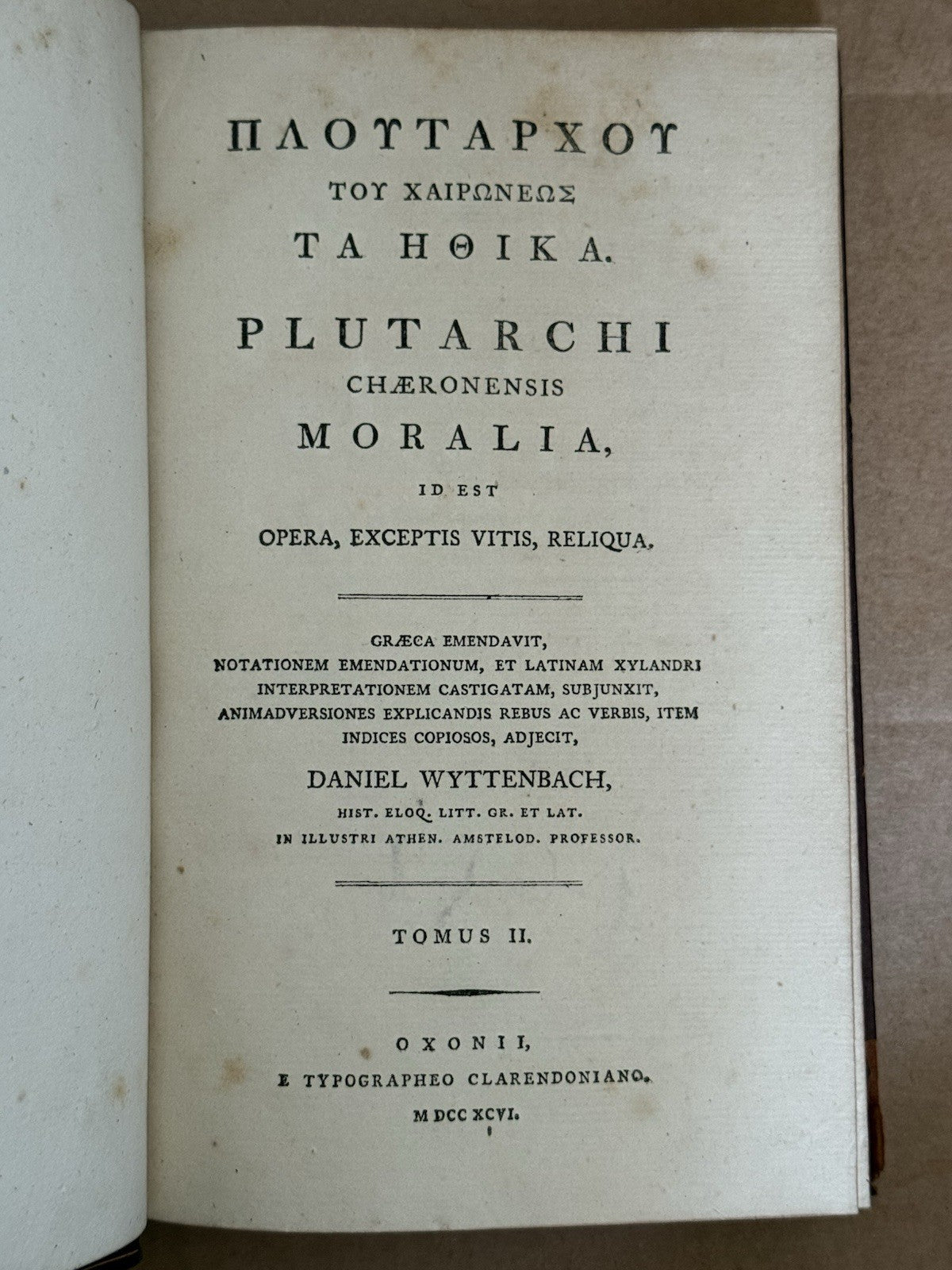 Plutarch's Moralia 1795-1800 Clarendon Press